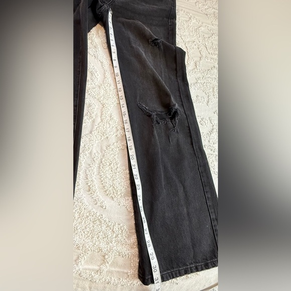 Women's Black Distressed Jeans - Picture 2 of 4